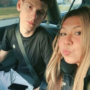 Meet your Posher, Adi